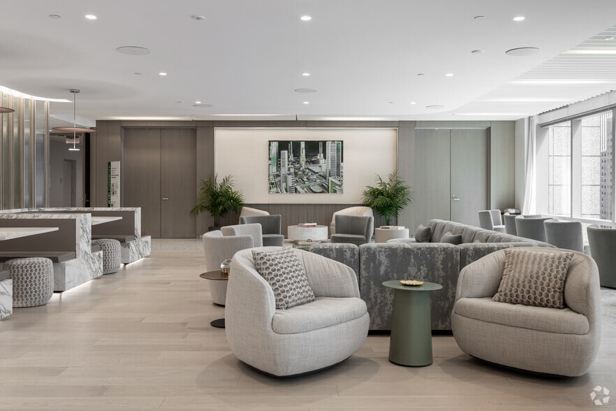 More Photos Of 3 Times Sq, New York Office For Lease