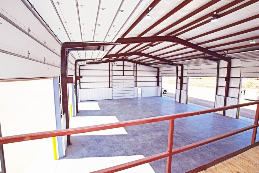 More Photos Of 1210 Edgewood ave, Odessa Industrial For Lease