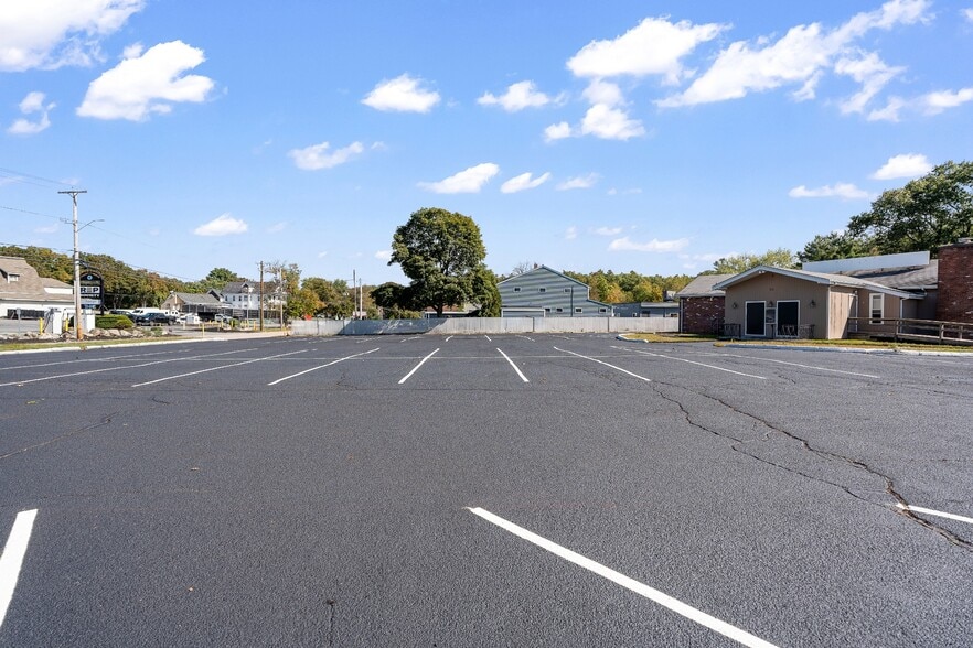 More Photos Of 50 Pleasant St, Norton Storefront Retail Office For Lease