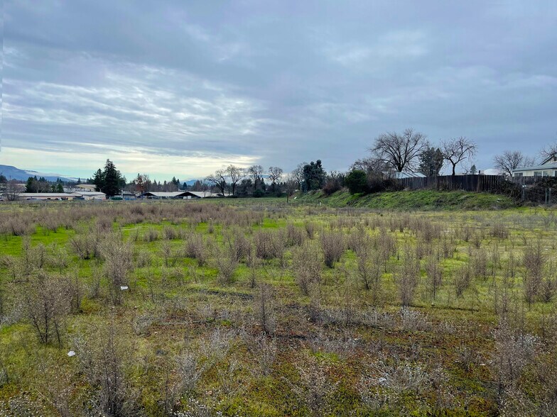 More Photos Of 0 Ford Rd, Ukiah Land For Sale