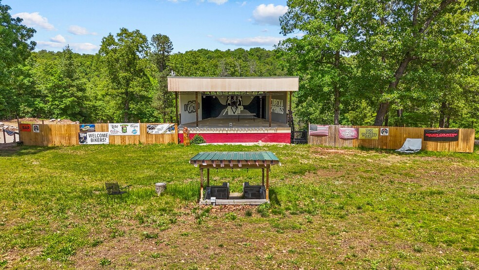 More Photos Of 10 Mint Ridge Rd, Eureka Springs Trailer Camper Park For Sale