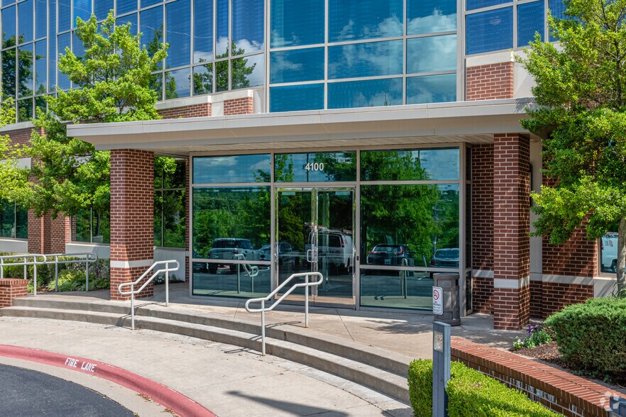 More Photos Of 4100 Corporate Center Dr, Springdale Office For Lease