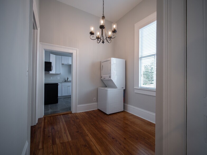 More Photos Of 112 Rutledge Ave, Charleston Office Residential For Sale