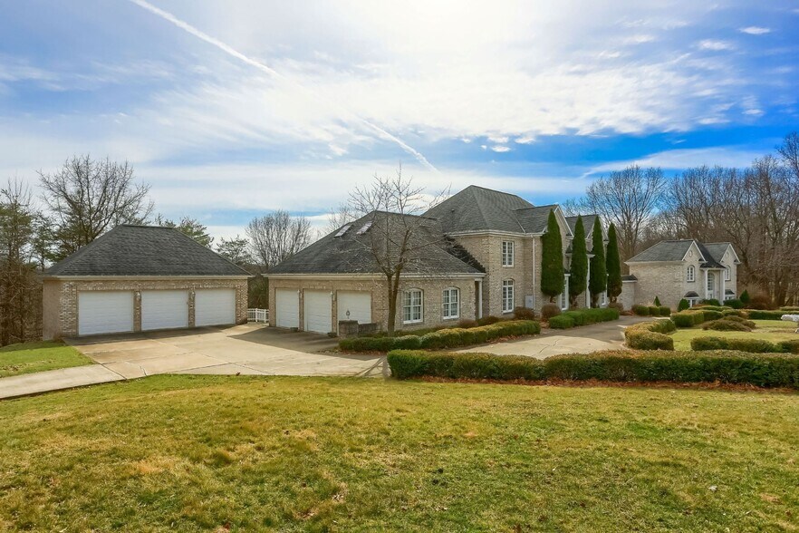 More Photos Of 132 Peppergrass Rd, Baden Lodge Meeting Hall For Sale