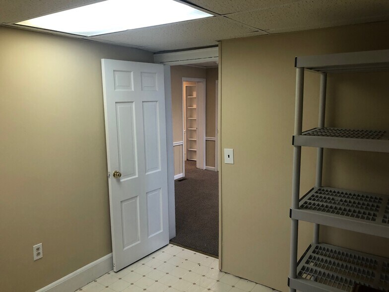 More Photos Of 2105 Park Ave, South Plainfield Office Residential For Sale