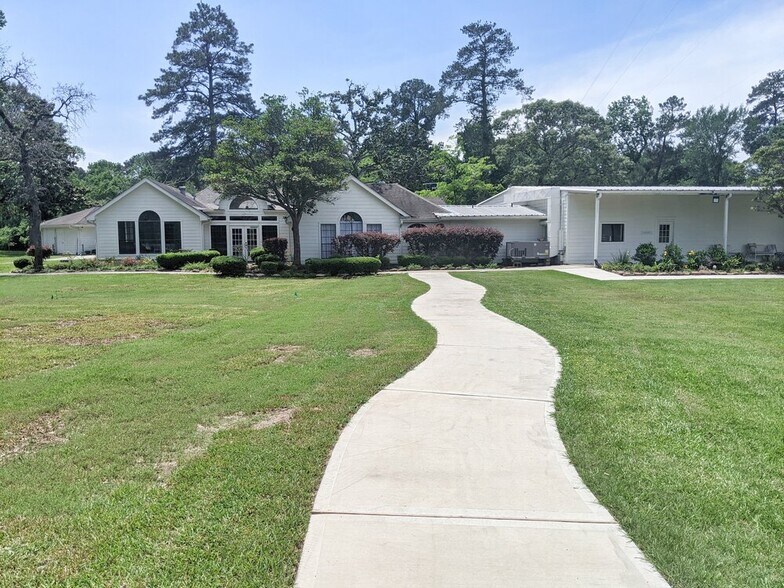 More Photos Of 12244 Serenity Rose Dr, Conroe Lodge Meeting Hall For Sale