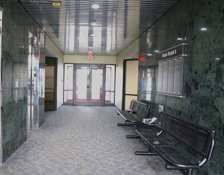 More Photos Of 3201 W White Oaks Dr, Springfield Office For Sale