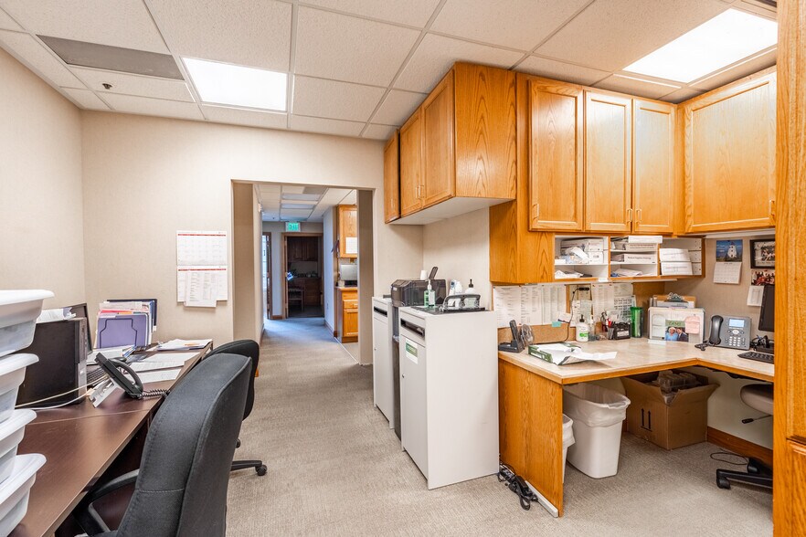 More Photos Of 1055 N 300 W, Provo Medical For Sale