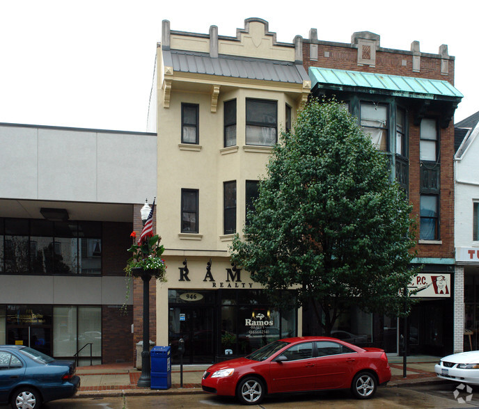 Primary Photo Of 946 W Hamilton St, Allentown Coworking Space