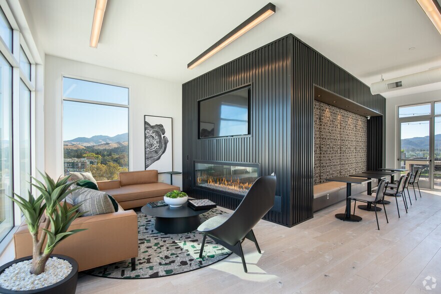 More Photos Of 1910 N Main St, Walnut Creek Apartments For Lease