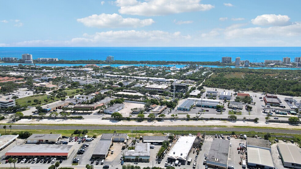 More Photos Of 1660 Cypress Dr, Jupiter Warehouse For Sale