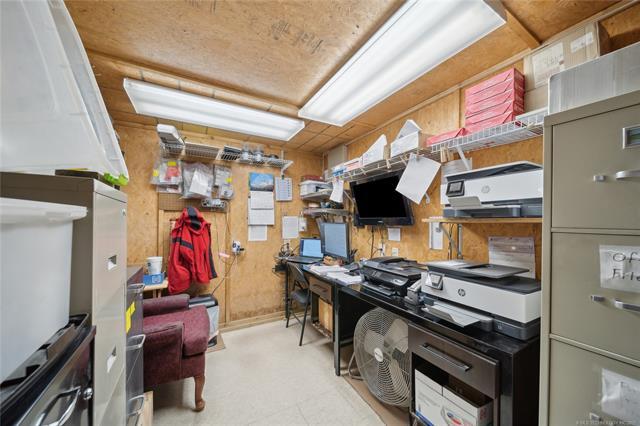 More Photos Of 512 Cherokee ave, Nowata Specialty For Sale