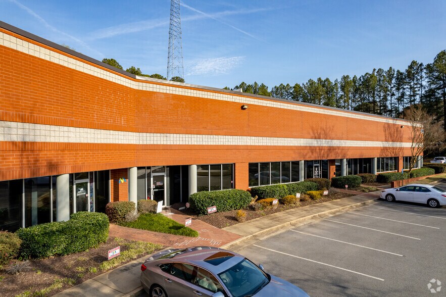 More Photos Of 1257 Kennestone Cir, Marietta Warehouse For Lease