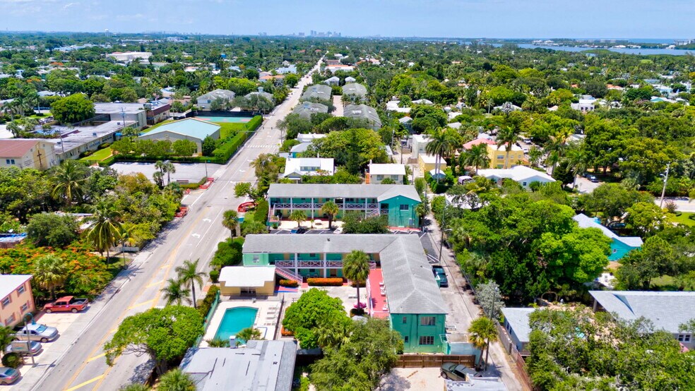 More Photos Of 320 N Federal Hwy, Lake Worth Hotel For Sale