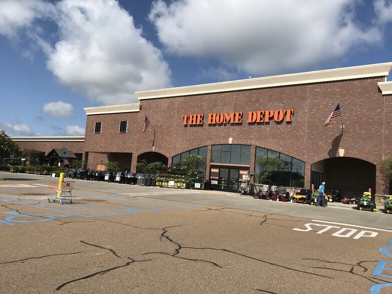 More Photos Of 119 Colony Crossing Way, Madison General Retail For Lease