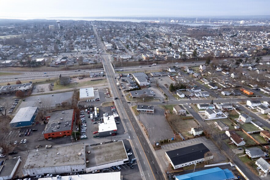 More Photos Of 2253 Pawtucket Ave, East Providence Office For Lease