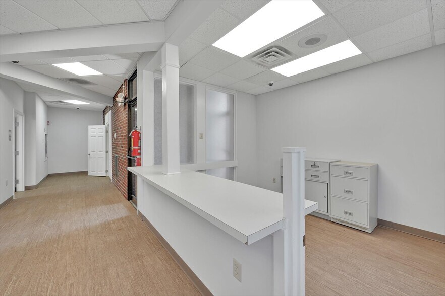 More Photos Of 377 E High St, Pottstown Bank For Sale