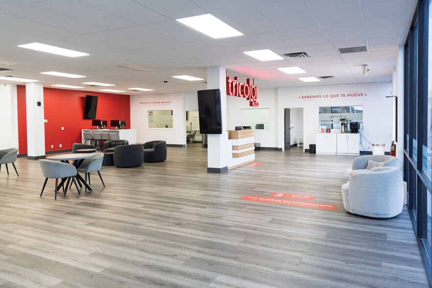 More Photos Of 3105 E Sahara Ave, Las Vegas Auto Repair For Lease