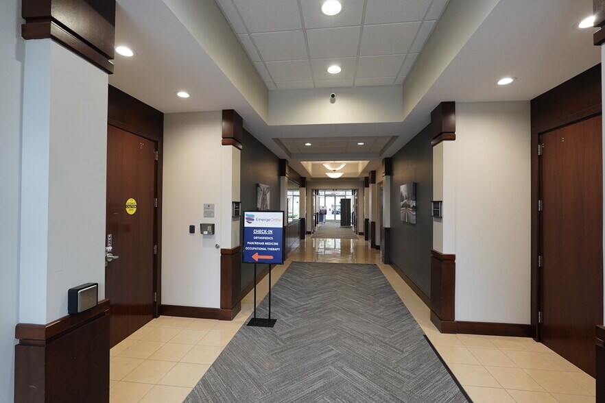 More Photos Of 11550 Common Oaks Dr, Raleigh Medical For Lease
