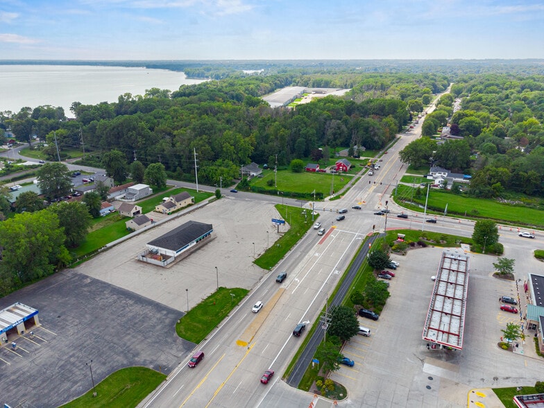 More Photos Of W7293 US Highway 10 114, Menasha Auto Dealership For Sale