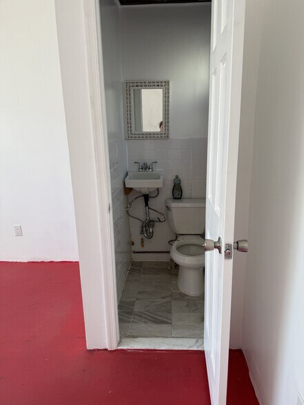 More Photos Of 1072 Bay Ridge Ave, Brooklyn Storefront Retail Residential For Lease