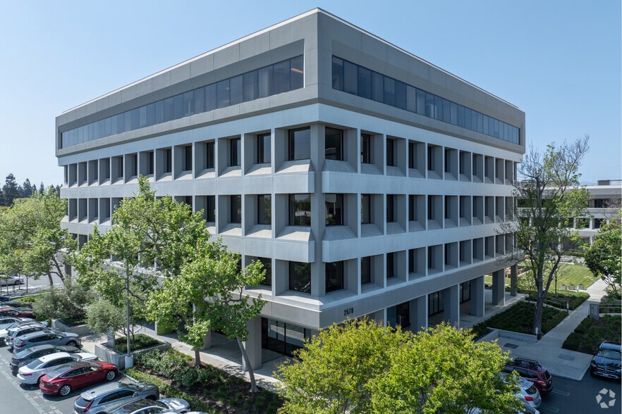 More Photos Of 2570 N 1st St, San Jose Office For Lease