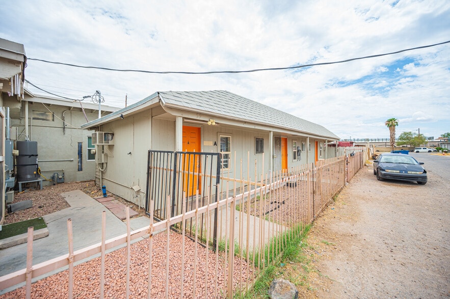 More Photos Of 5900 Cassedy Ln, Las Vegas Apartments For Sale