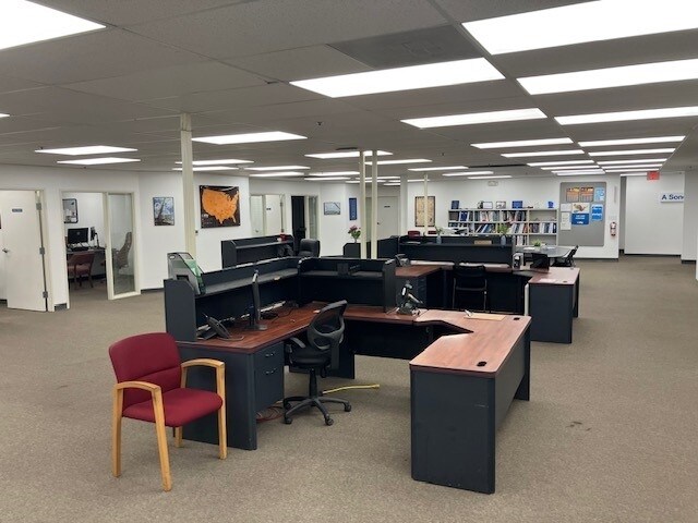More Photos Of 7015-7125 Belton St, Richland Hills Warehouse For Lease