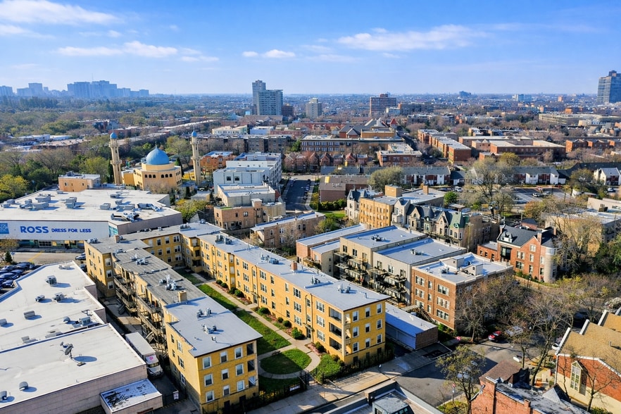 Primary Photo Of 4612-4626 S Lake Park Ave, Chicago Apartments For Sale