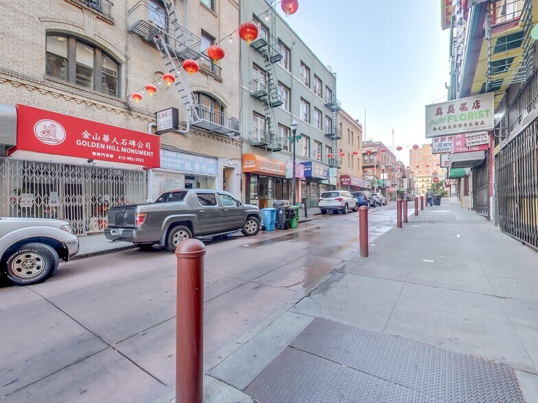 More Photos Of 124-132 Waverly Pl, San Francisco Apartments For Sale