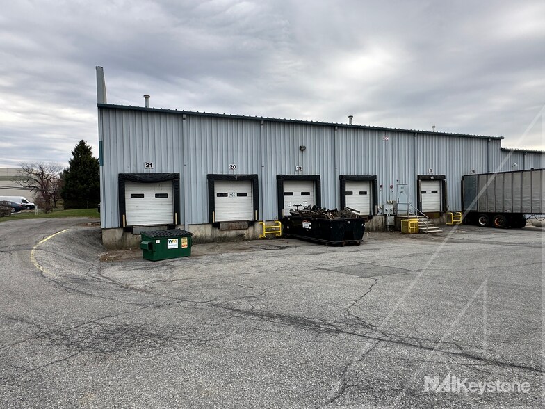 More Photos Of 1114-1124 Commons Blvd, Reading Flex For Sale