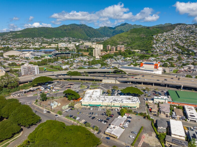 More Photos Of 2919 Kapiolani Blvd, Honolulu Unknown For Lease