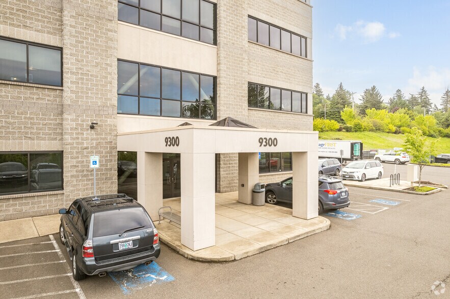 More Photos Of 9300 SE 91st Ave, Happy Valley Medical For Lease
