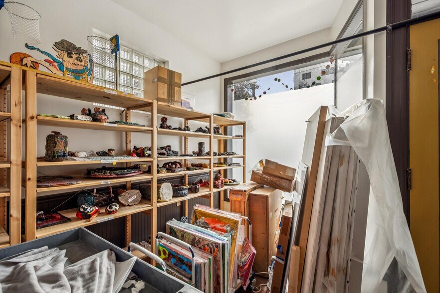More Photos Of 356 24th St, Oakland Freestanding For Sale