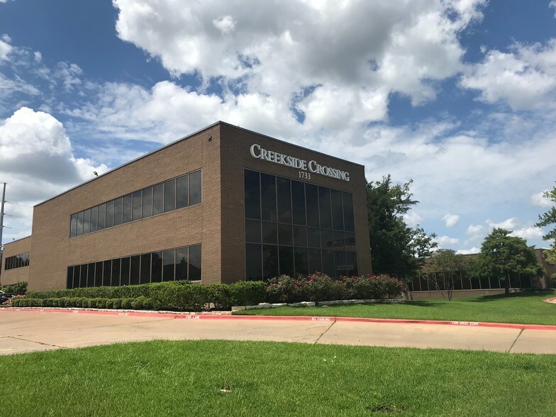 Primary Photo Of 1733 Briarcrest Dr, Bryan Office For Lease