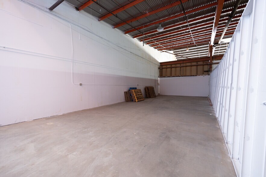 More Photos Of 1400 N C St, Sacramento Warehouse For Lease