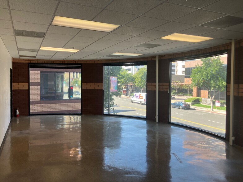 More Photos Of 111 N 1st St, Burbank Office For Lease