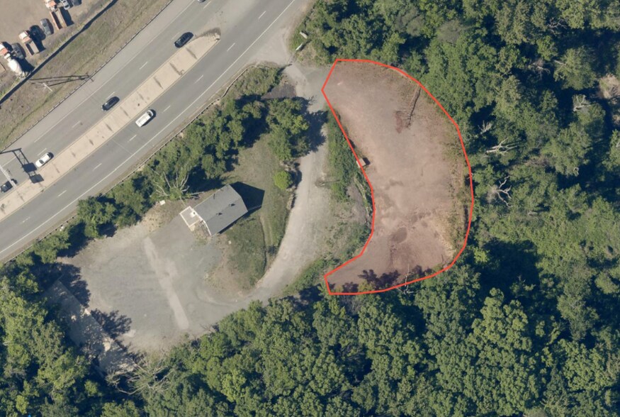 More Photos Of 10301 Richmond Hwy, Lorton Land For Lease