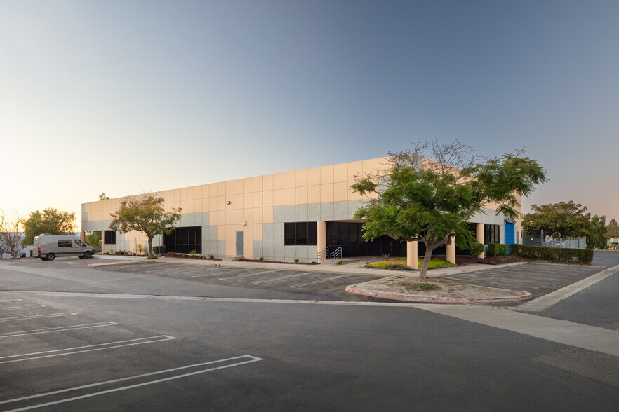 More Photos Of 2630 Business Park Dr, Vista Manufacturing For Lease