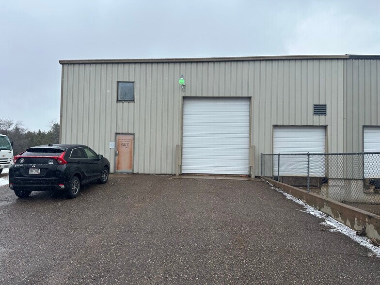 More Photos Of 3110 Louis Ave, Eau Claire Warehouse For Lease
