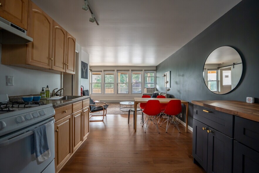 More Photos Of 53470 NY-30 Hwy, Roxbury Flex For Sale