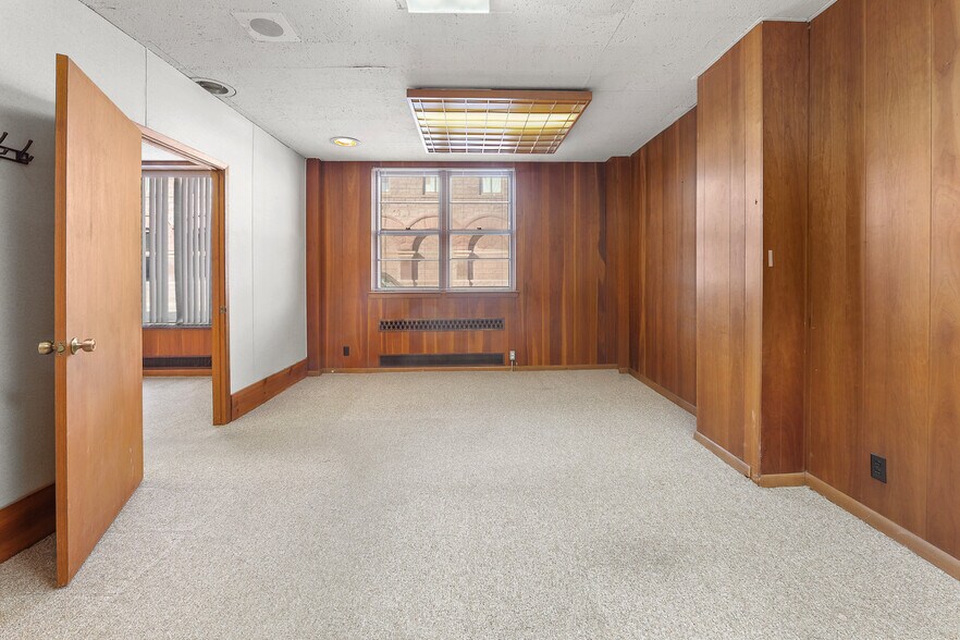 More Photos Of 6 E 1st St, Fond Du Lac Office For Sale