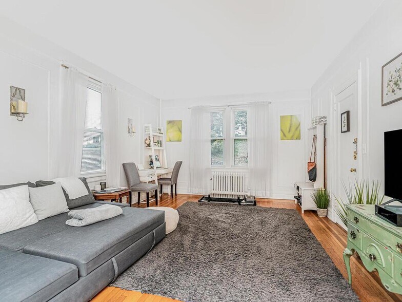 More Photos Of 15 Cassilis ave, Yonkers Apartments For Sale