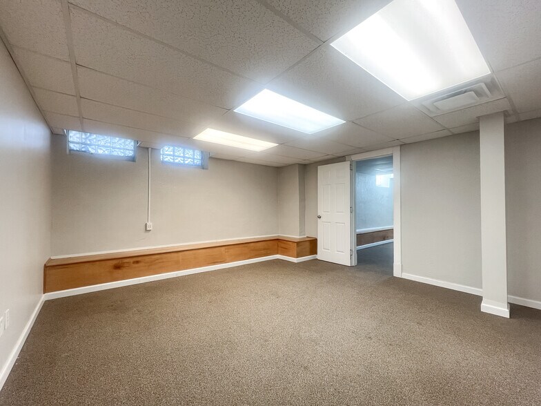 More Photos Of 420 W Loveland Ave, Loveland Office Residential For Sale