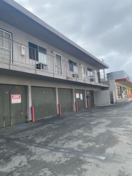 More Photos Of 1022-28 Broadway, El Cajon Storefront Retail Residential For Lease