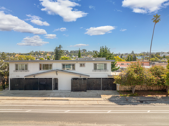 Primary Photo Of 9326 Bancroft Ave, Oakland Apartments For Sale