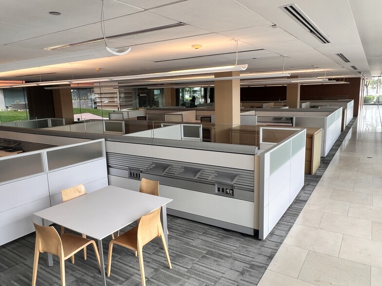 More Photos Of 4808 N 24th St, Phoenix Apartments For Lease