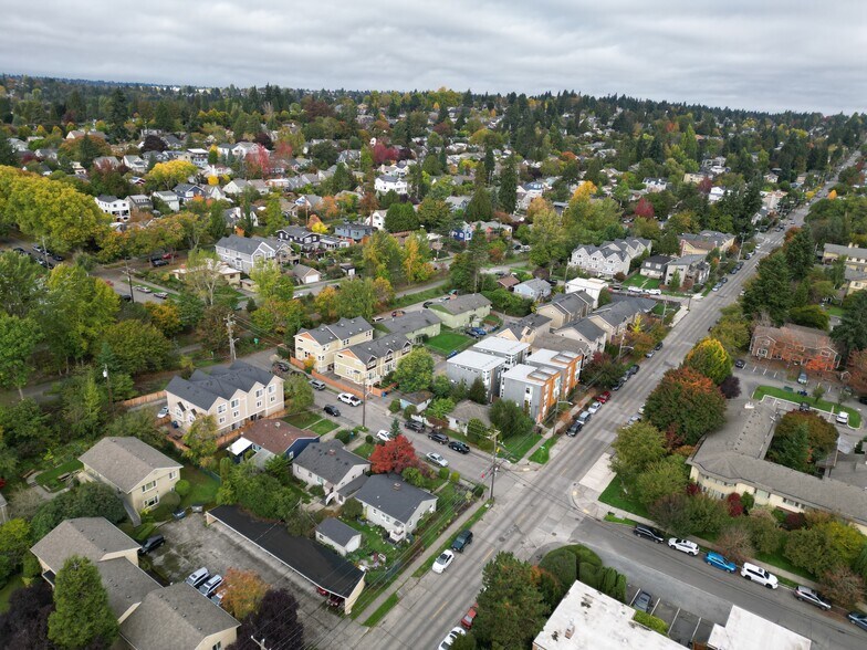 More Photos Of 3907 NE 50th St, Seattle Land For Sale