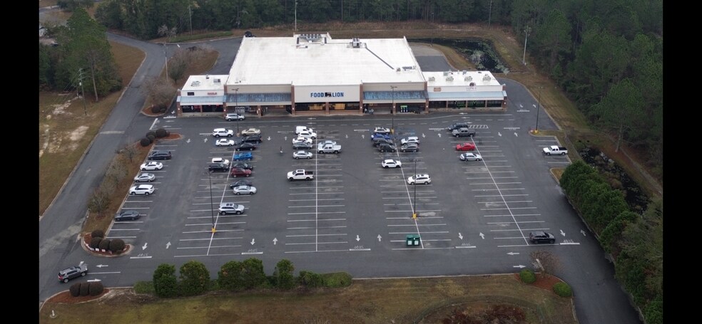 More Photos Of 1108 S Pierce St, Alma General Retail For Lease
