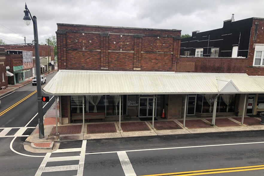 Primary Photo Of 200 Main St W, Hartselle Restaurant For Sale